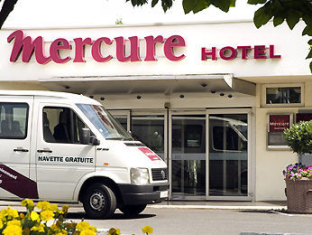 Mercure Paris Orly Tech Airport Exterior photo